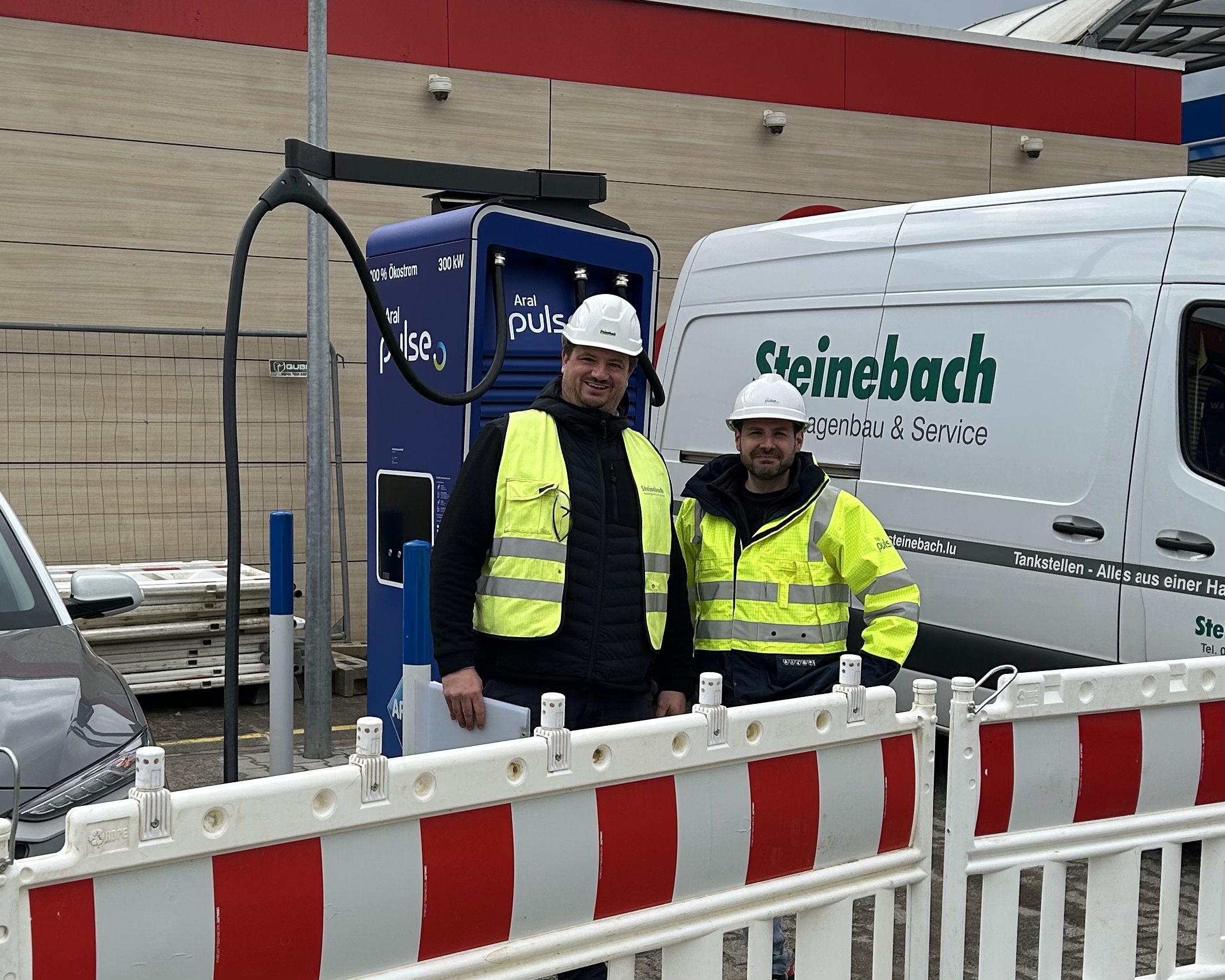 Substation installation with crane